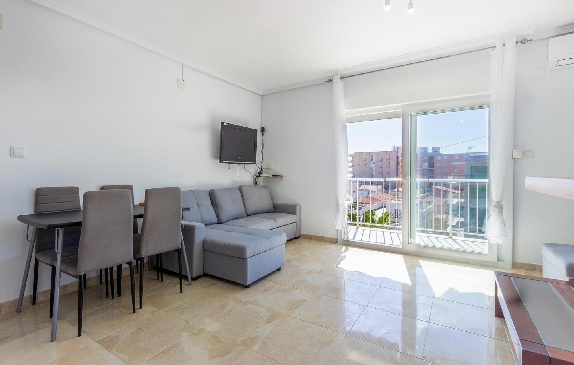 Cozy Apartment In Santa Pola With Kitchen Exterior photo