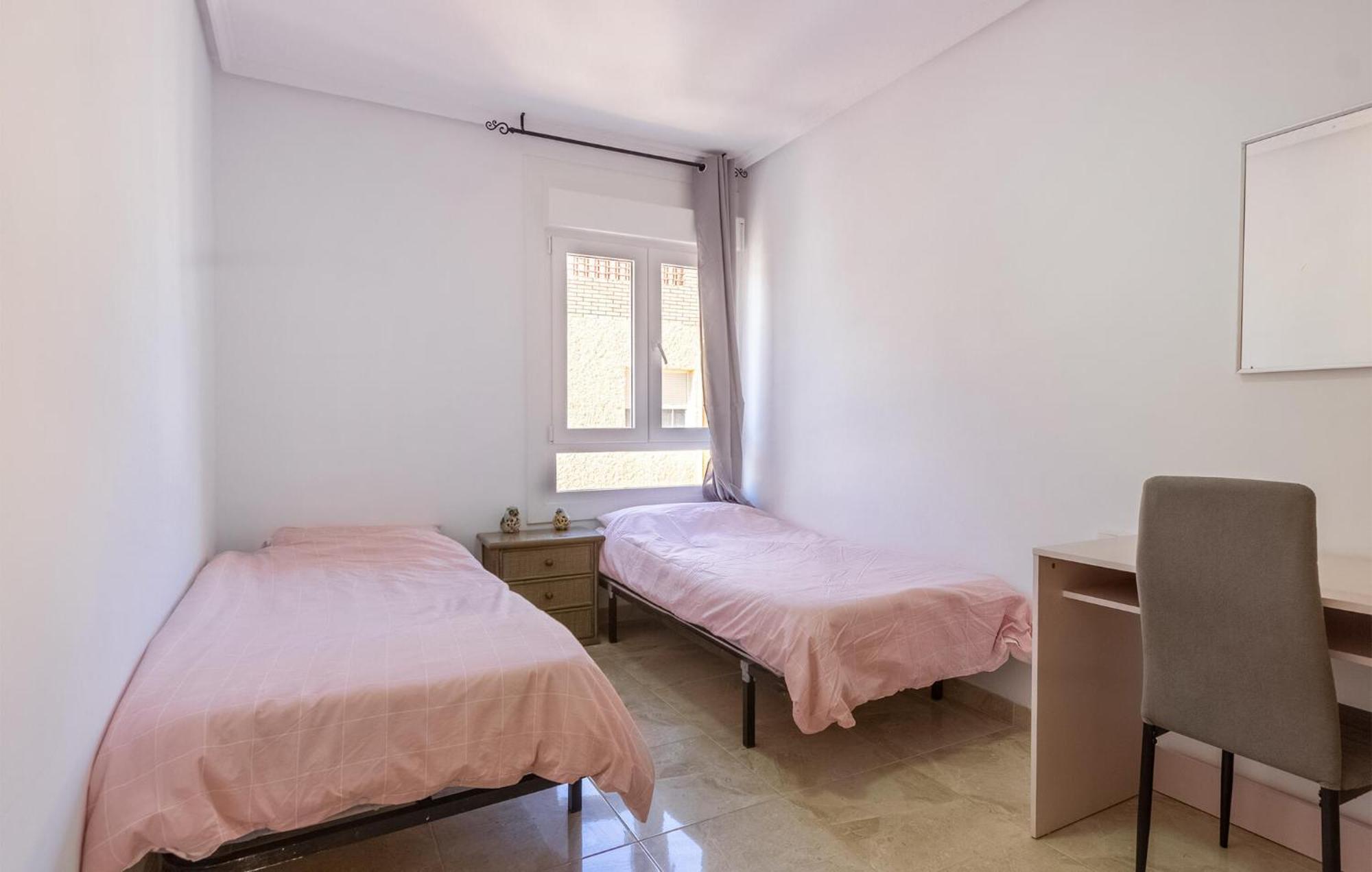 Cozy Apartment In Santa Pola With Kitchen Exterior photo